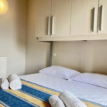 Apartment Baia Delle Mimose, A Pochi Passi Dal Mare