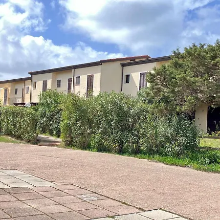 Apartment Baia Delle Mimose, A Pochi Passi Dal Mare Valledoria (Sardinia)